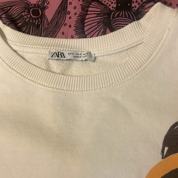 ZARA Blogger Fave Ecru Multi Girls Print Sweatshirt $59.90 EUC S Rare HTF - Picture 12 of 16